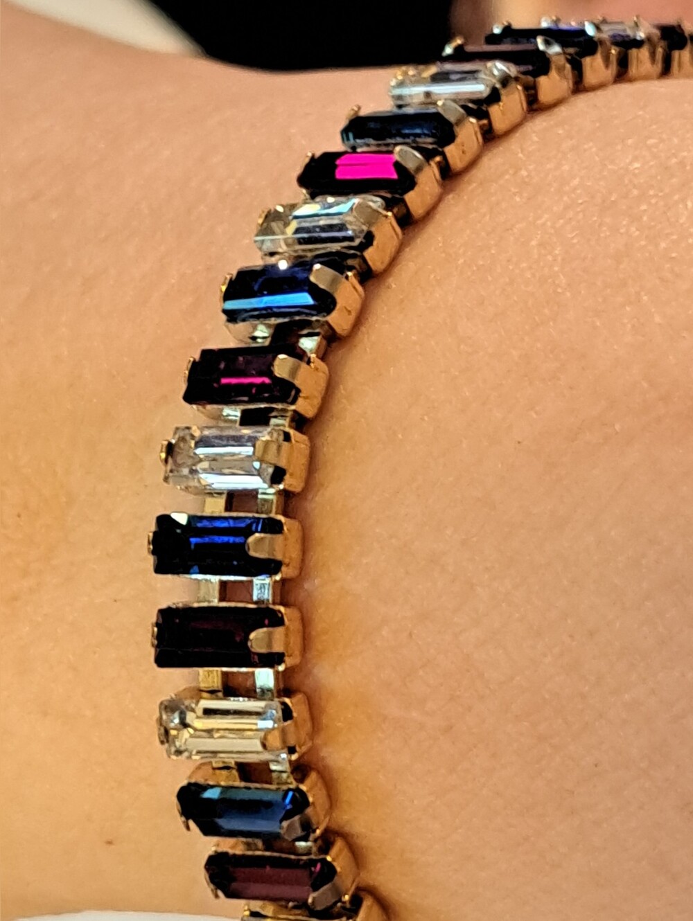 Vineyard Vines NWT Patriotic Multicolored Crystal Bracelet in Gold-tone